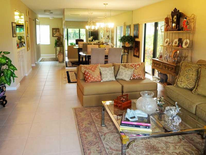 Undisclosed Address Boca Raton, FL 33433 - Photo 10 of 28 Exterior Front