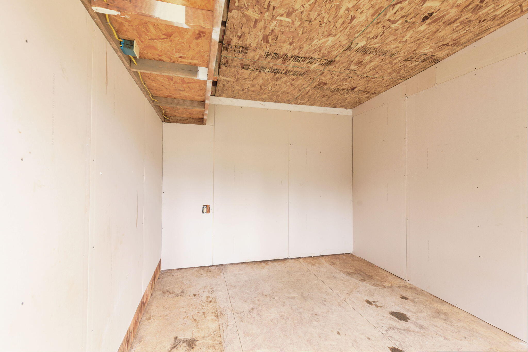 1111 Summit Loop Grants Pass, OR 97527 - Photo 34 of 41 Interior Of Shed