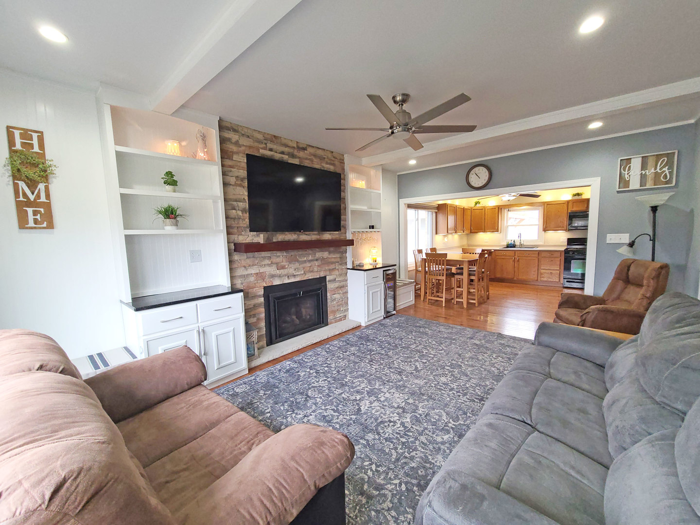 5831 West 109th Street Chicago Ridge, IL 60415 - Photo 11 of 35 Gallery Image 11