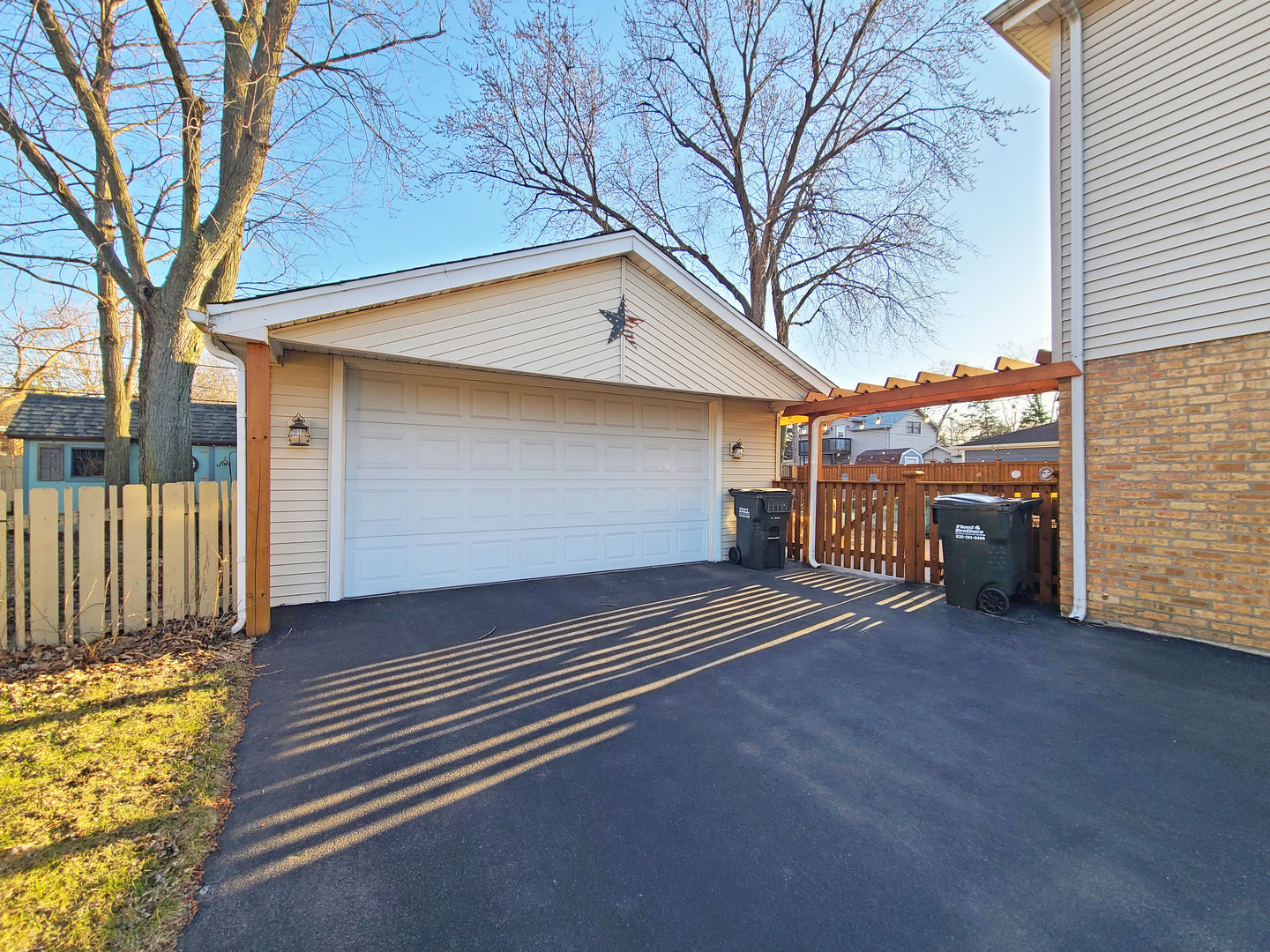 5831 West 109th Street Chicago Ridge, IL 60415 - Photo 3 of 35 Gallery Image 3