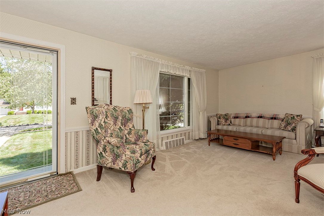 1552 Edgefield Road Lyndhurst, OH 44124 - Photo 3 of 30