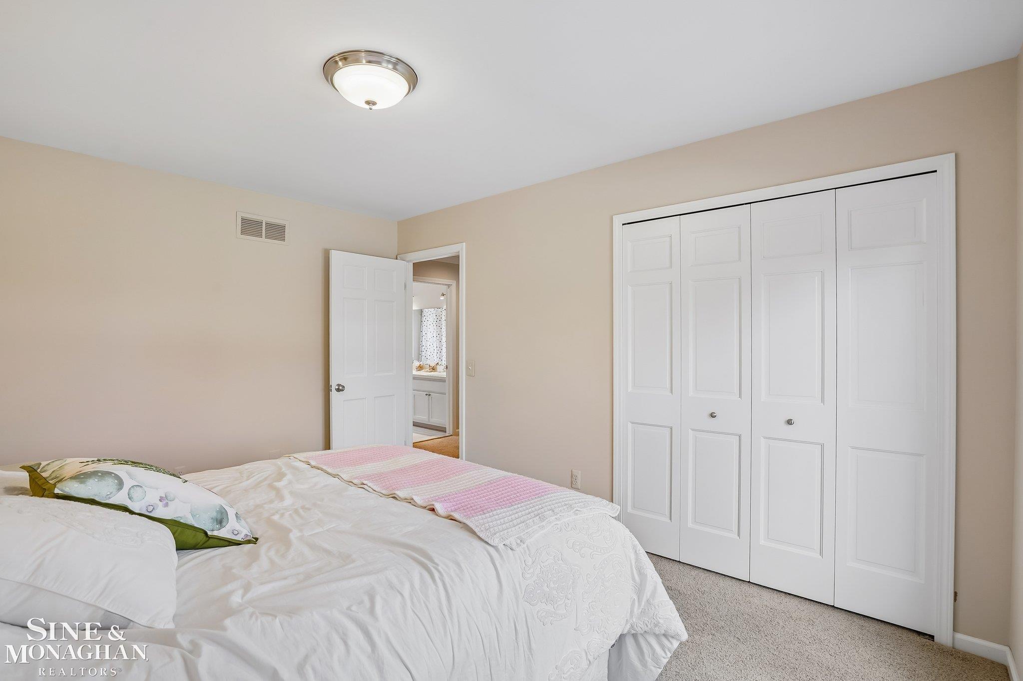 3473 Summit Ridge Drive Rochester Hills, MI 48306 - Photo 29 of 44