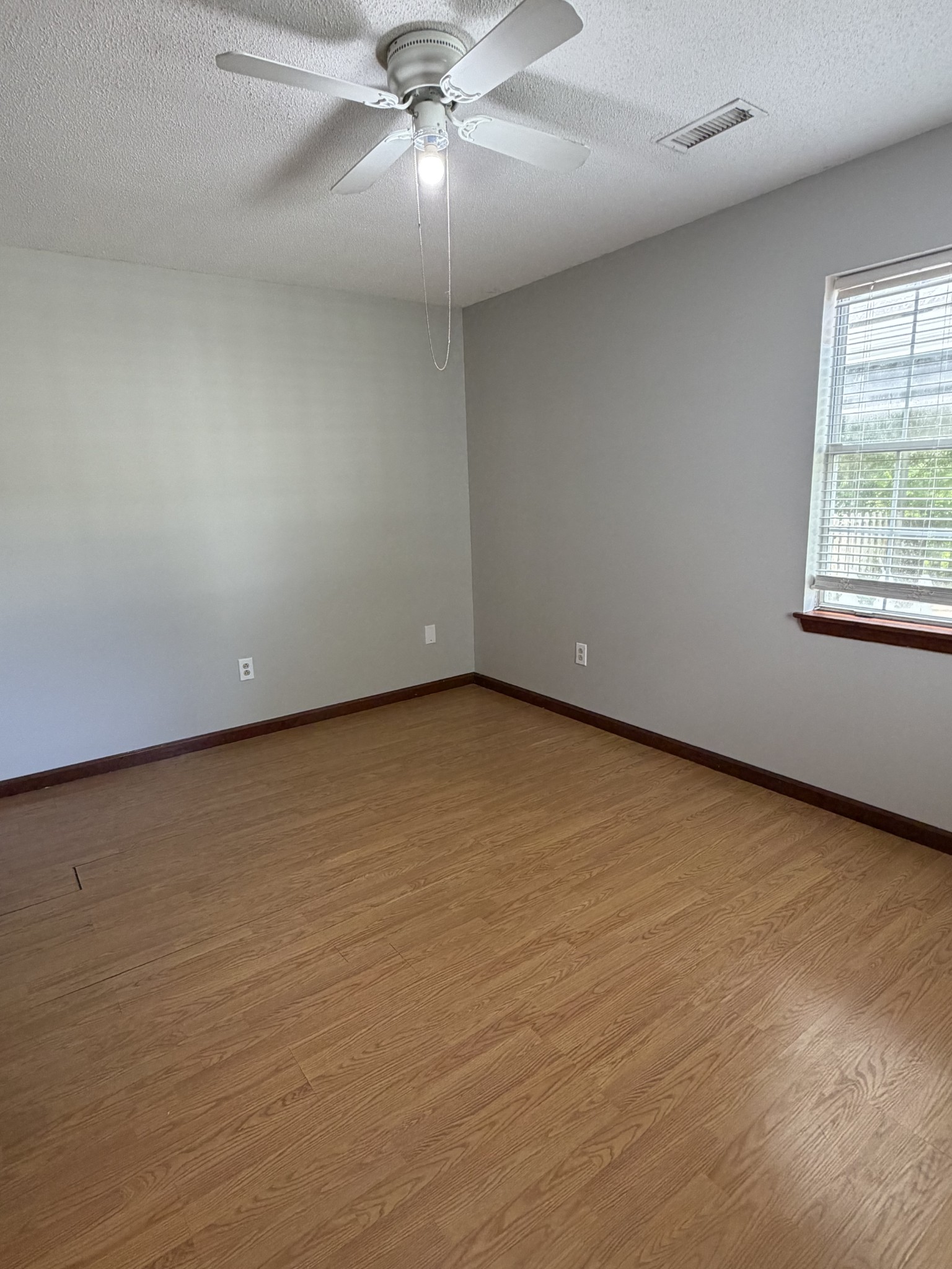 337 Sunshine Circle Decherd, TN 37324 - Photo 22 of 44