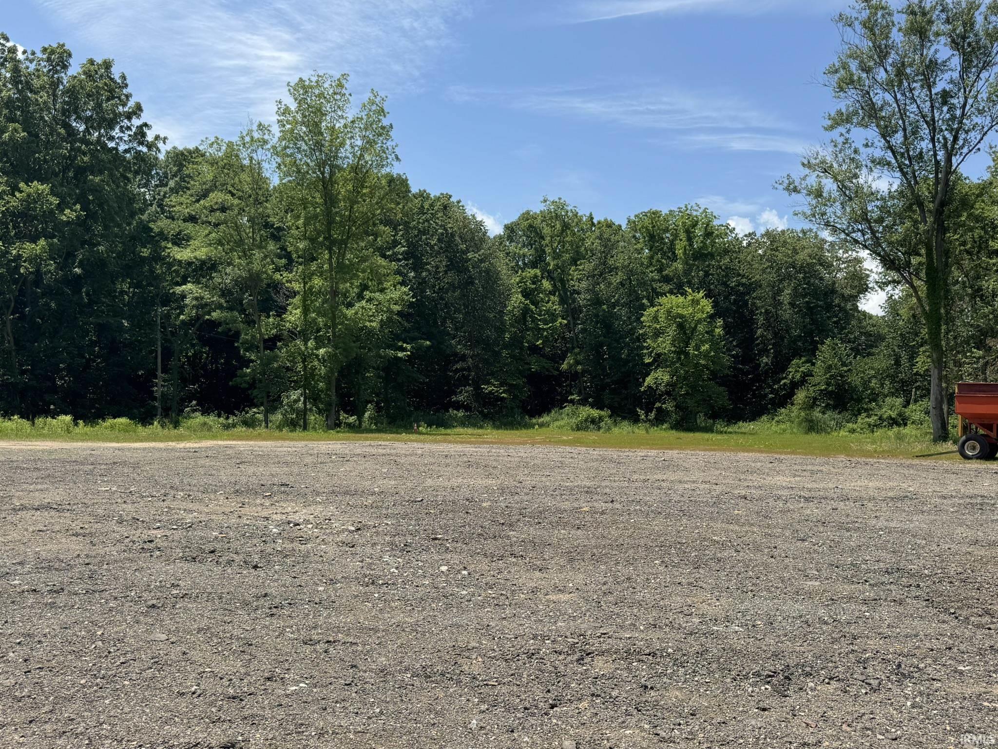 31890 Edison Road New Carlisle, IN 46552 - Photo 5 of 11