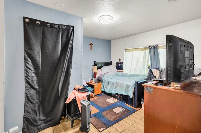 $490,000 | 1059 Acacia Avenue, Sacramento, CA 95815