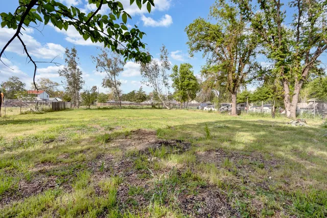 $490,000 | 1059 Acacia Avenue, Sacramento, CA 95815