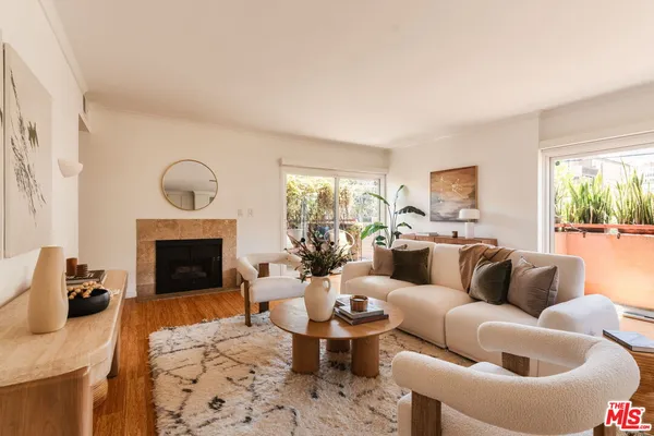 $999,000 | 10760 Missouri Avenue, Unit 102, Los Angeles, CA 90025