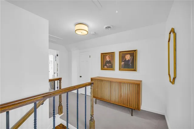 $699,000 | 909 Park Hill Place, Gainesville, GA 30501