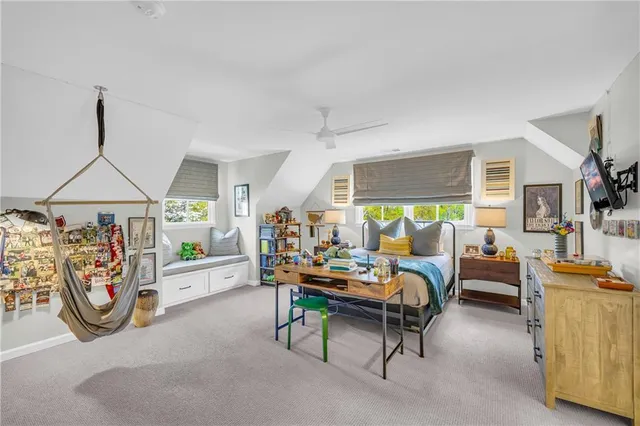 $699,000 | 909 Park Hill Place, Gainesville, GA 30501