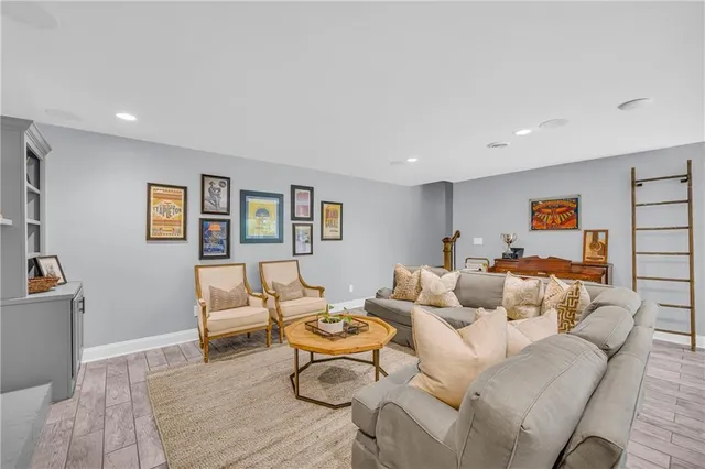 $699,000 | 909 Park Hill Place, Gainesville, GA 30501