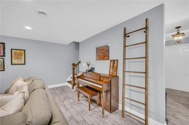 $699,000 | 909 Park Hill Place, Gainesville, GA 30501