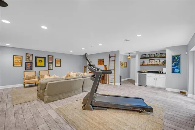 $699,000 | 909 Park Hill Place, Gainesville, GA 30501