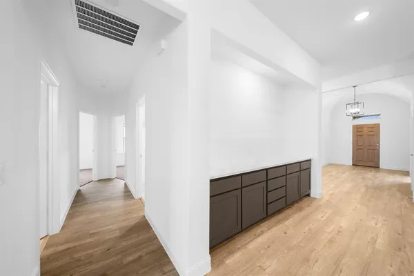 $399,000 | 1948 Nightfall Drive, Alvarado, TX 76009