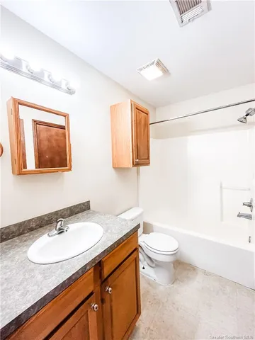 $800 | 3318 Carver Road, Unit A, Lake Charles, LA 70615