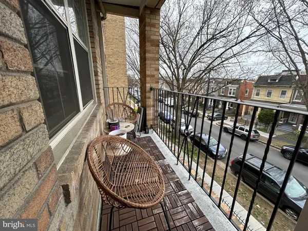 $2,000 | 939 Longfellow Street Northwest, Unit 203, Washington, DC 20011