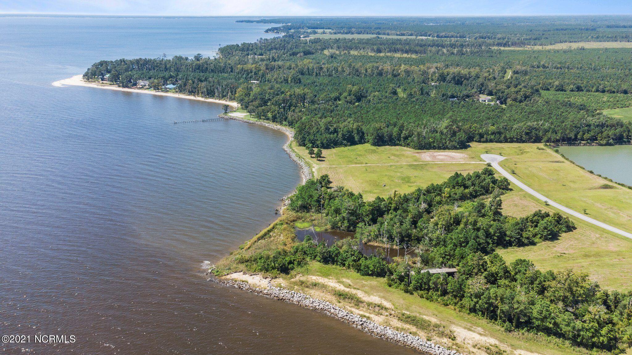 335 Wind Lake Road Oriental, NC 28571 - Photo 9 of 45 photo3