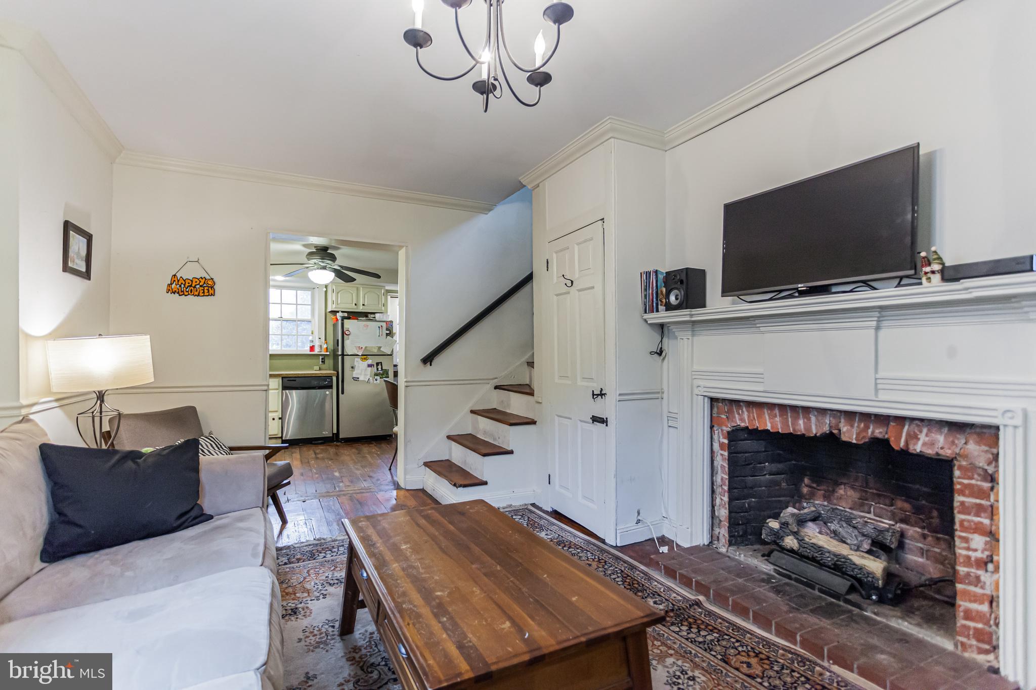 141 Carpenter Street Philadelphia, PA 19147 - Photo 8 of 25