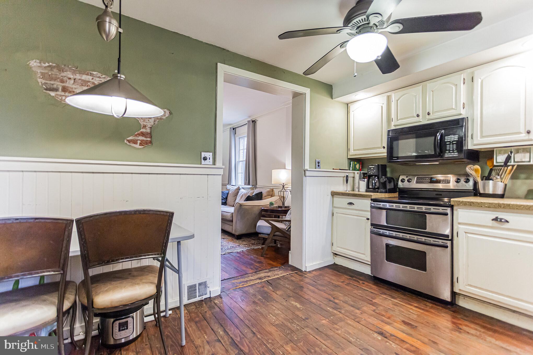 141 Carpenter Street Philadelphia, PA 19147 - Photo 10 of 25