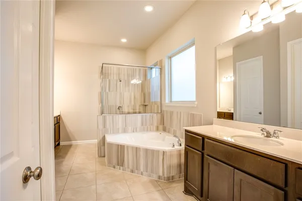 $3,950 | 813 Clearwell Street, Cedar Park, TX 78613