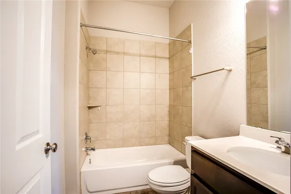 $3,950 | 813 Clearwell Street, Cedar Park, TX 78613