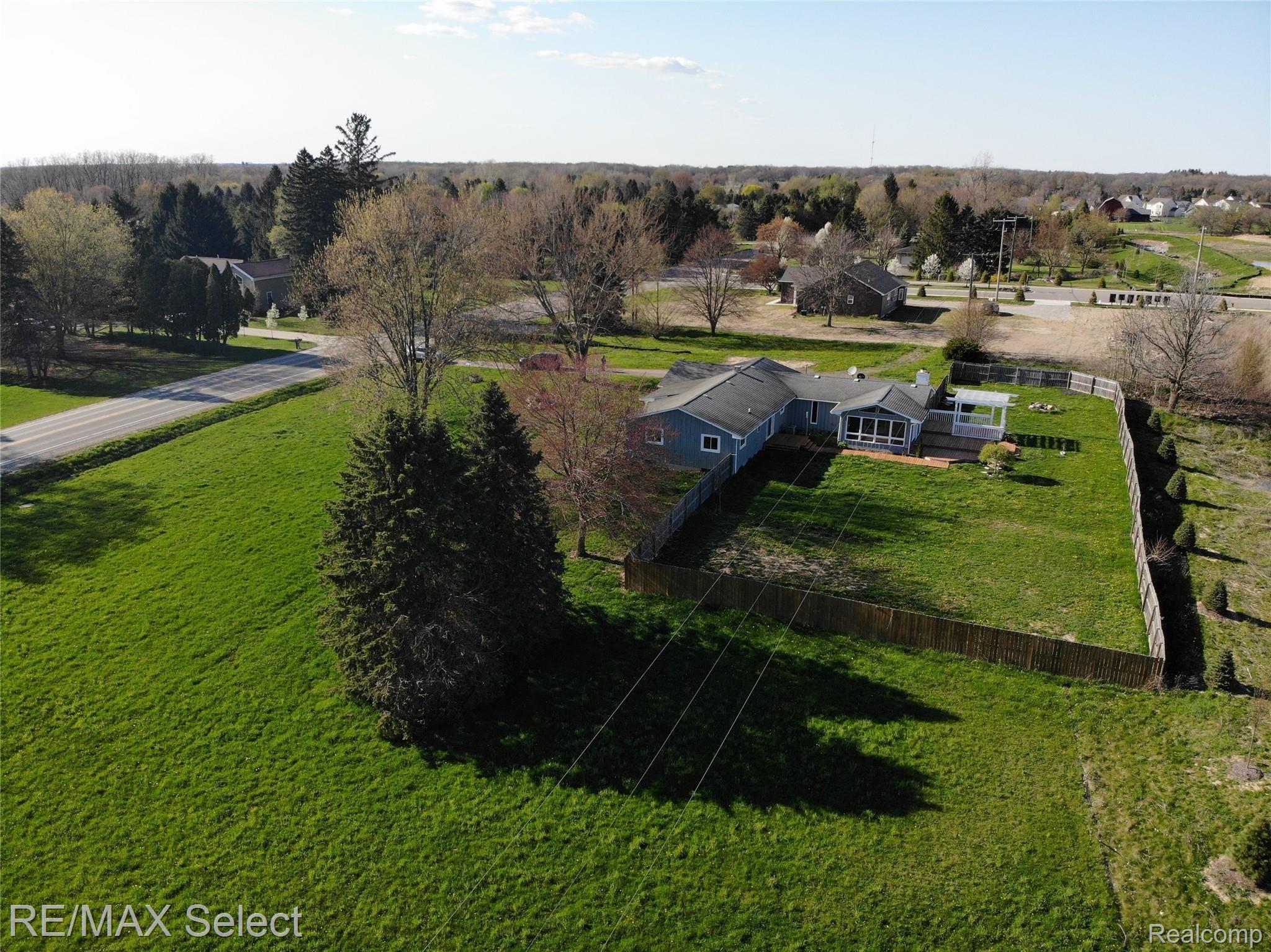 3080 Oak Grove Road Howell, MI 48855 - Photo 15 of 62 3080 Oak Drive Road 18.JPG