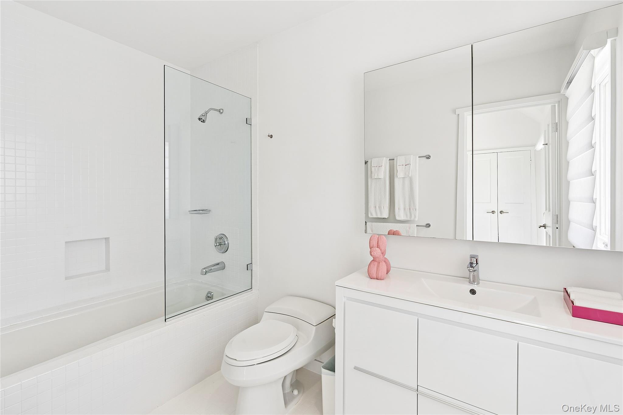 64 West End Road East Hampton, NY 11937 - Photo 18 of 23