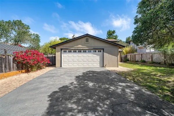 $1,150,000 | 1875 Chester Lane, Cambria, CA 93428