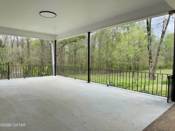 $274,900 | 260 Harts Bridge Road, Jackson, TN 38301