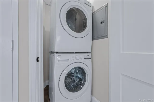 $3,399 | 110 School Street, Unit 1, Glen Cove, NY 11542