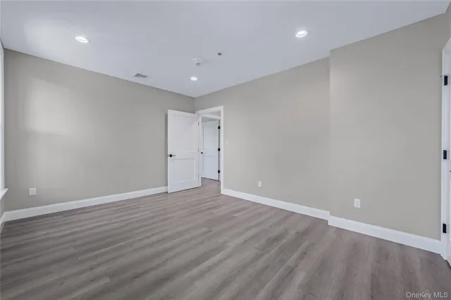 $3,399 | 110 School Street, Unit 1, Glen Cove, NY 11542