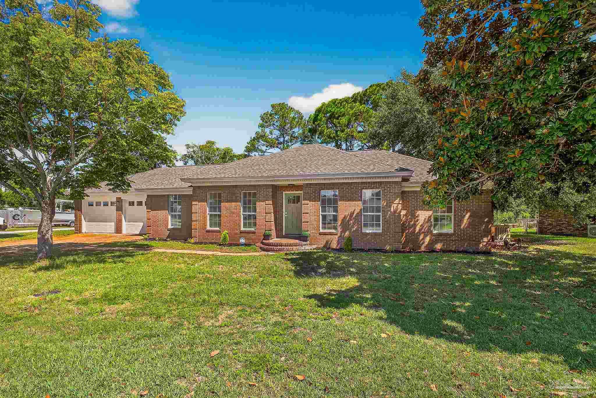 2768 Venetian Way Gulf Breeze, FL 32563 - Photo 2 of 60