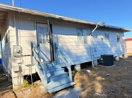 $165,000 | 3316 Armstrong Court, Fort Myers, FL 33916
