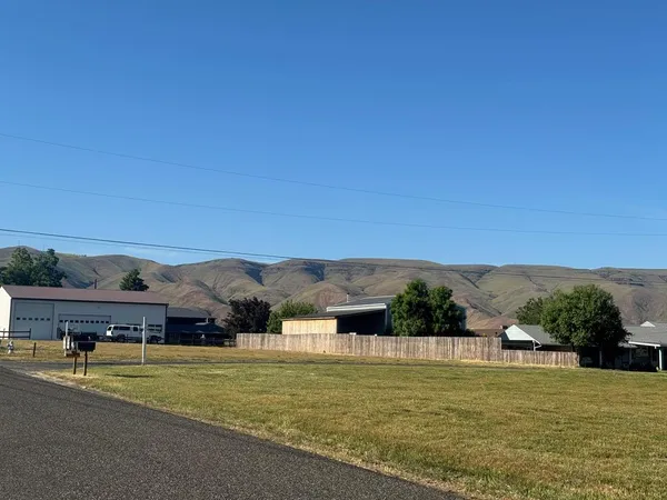 $112,500 | Nka Valleyview Drive, Unit PT LOT 7, Clarkston, WA 99403