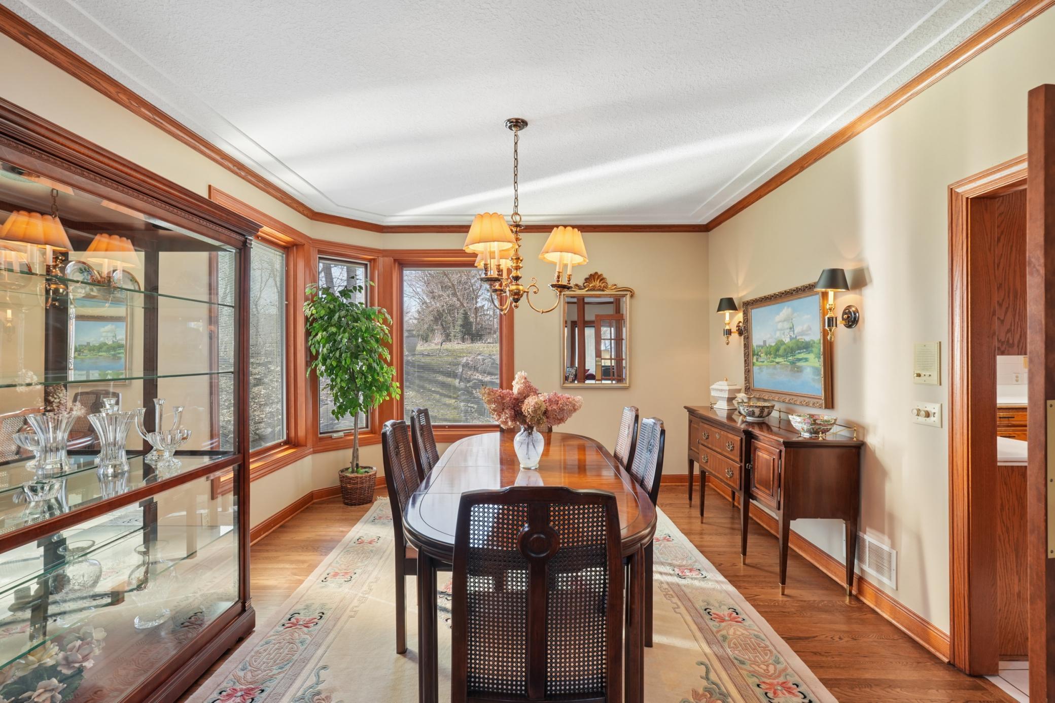 1438 Kings Wood Road Eagan, MN 55122 - Photo 6 of 50