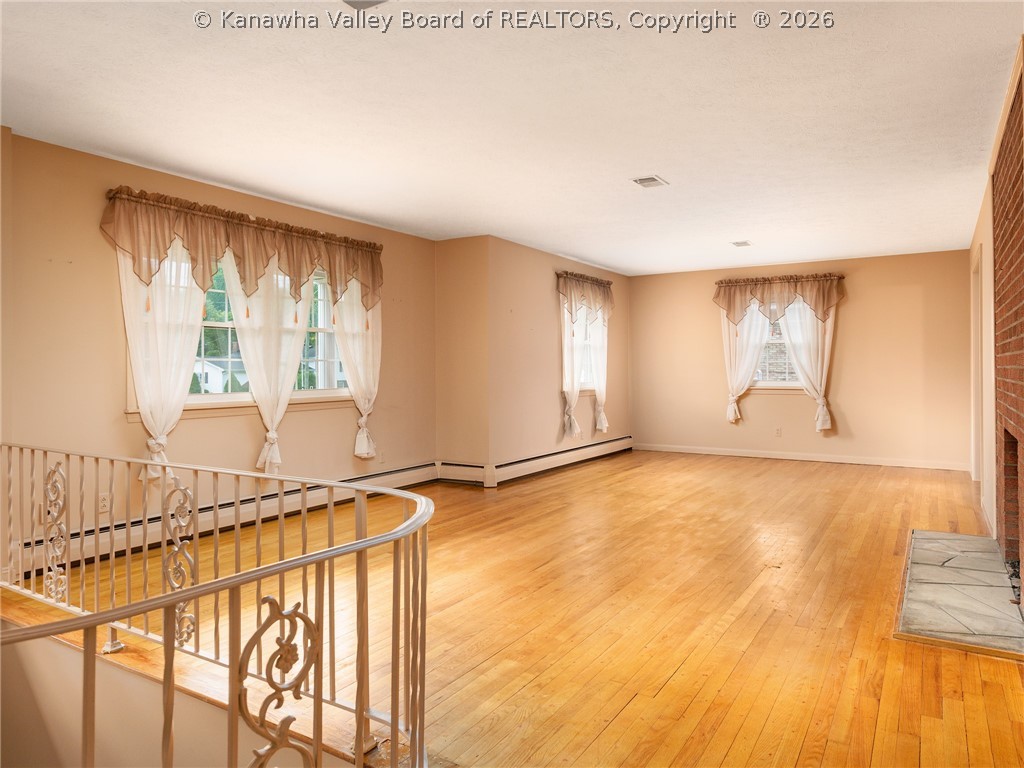 270 Forrest Road Hurricane, WV 25526 - Photo 8 of 28 Gallery Image 8