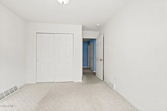 $465,000 | 47 Oakmont Street, Niskayuna, NY 12309