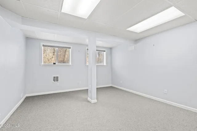 $465,000 | 47 Oakmont Street, Niskayuna, NY 12309