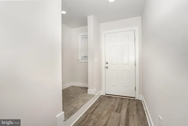 $2,370 | 3119 Herr Street, Mechanicsburg, PA 17055