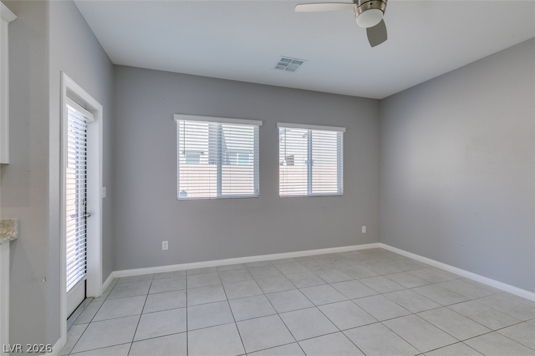 1835 Lincoln Road Las Vegas, NV 89115 - Photo 6 of 33