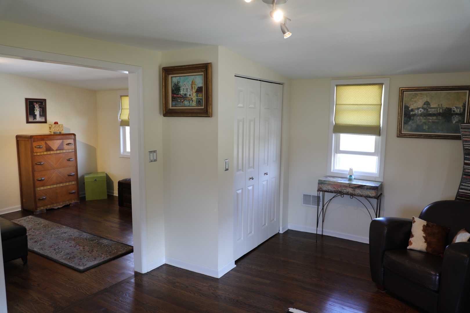 400 Shenstone Road Riverside, IL 60546 - Photo 22 of 31