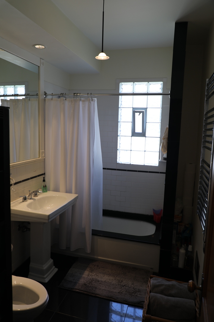 400 Shenstone Road Riverside, IL 60546 - Photo 10 of 31
