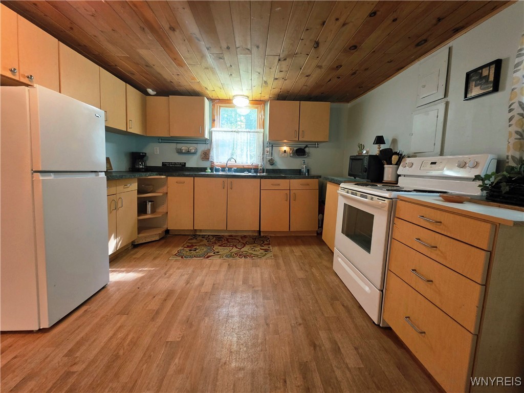 7629 Russell Hill Road Caneadea, NY 14717 - Photo 4 of 48