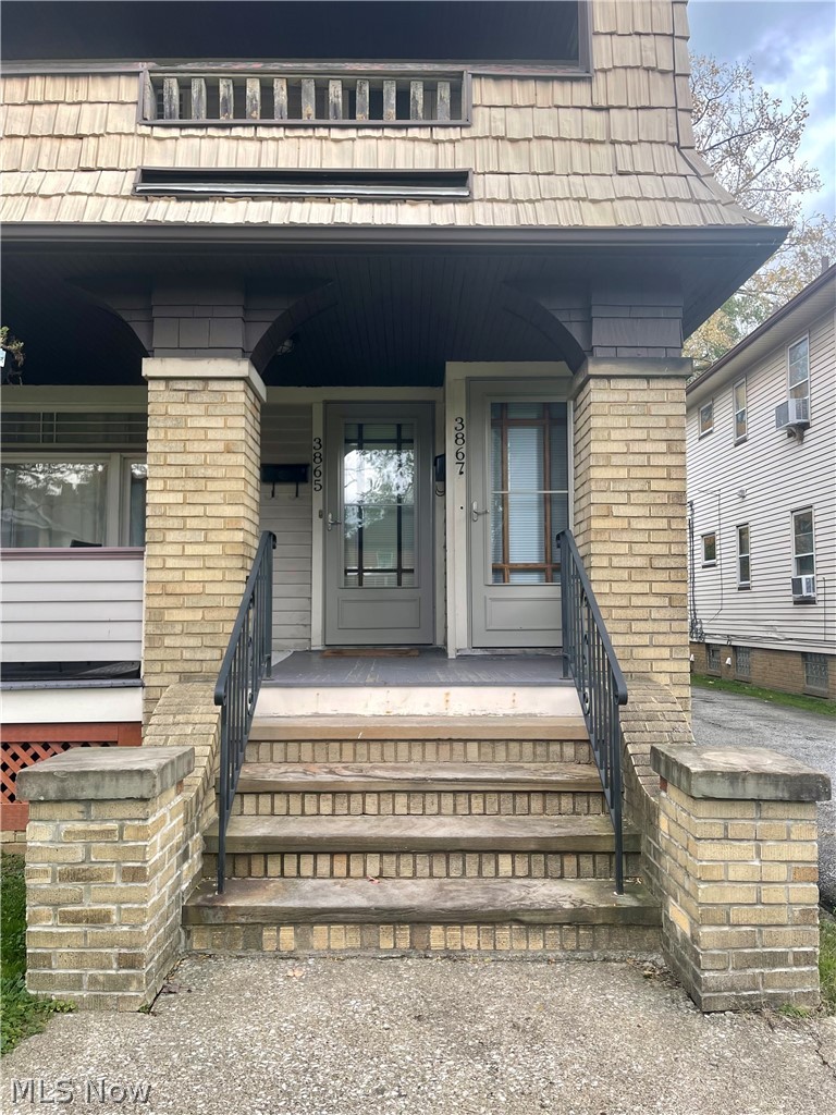 3865 Silsby Road Cleveland, OH 44111 - Photo 22 of 35 Gallery Image 22