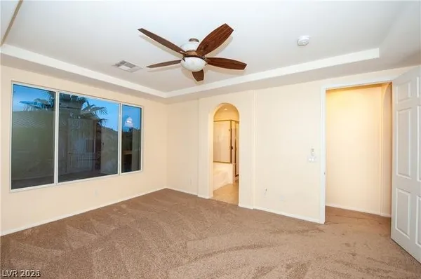 $2,595 | 11768 Del Sur Avenue, Las Vegas, NV 89138