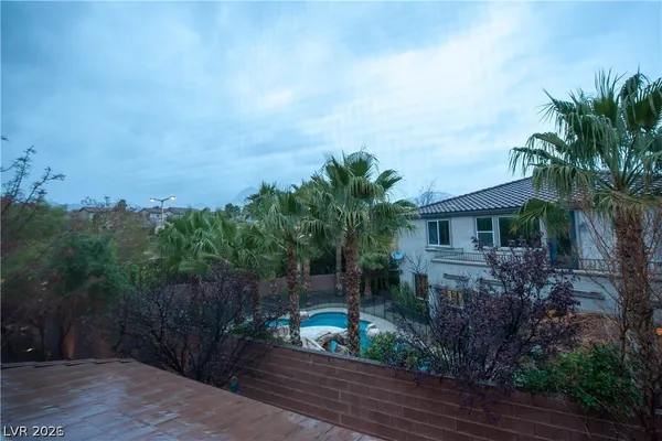 $2,595 | 11768 Del Sur Avenue, Las Vegas, NV 89138