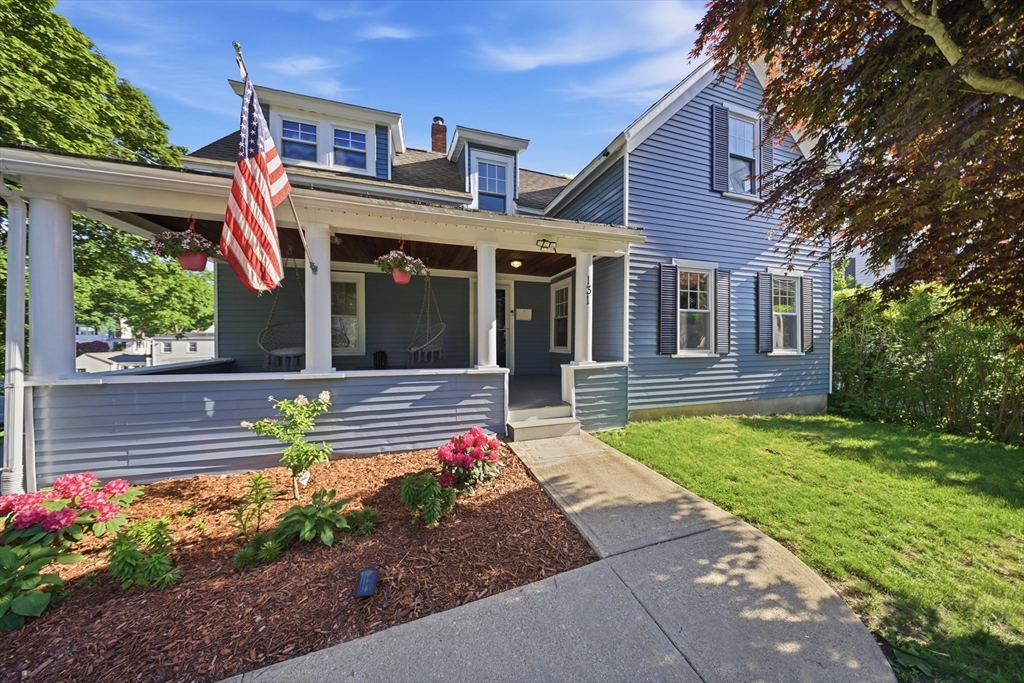 131 Pearl Street Gardner, MA 01440 - Photo 1 of 41