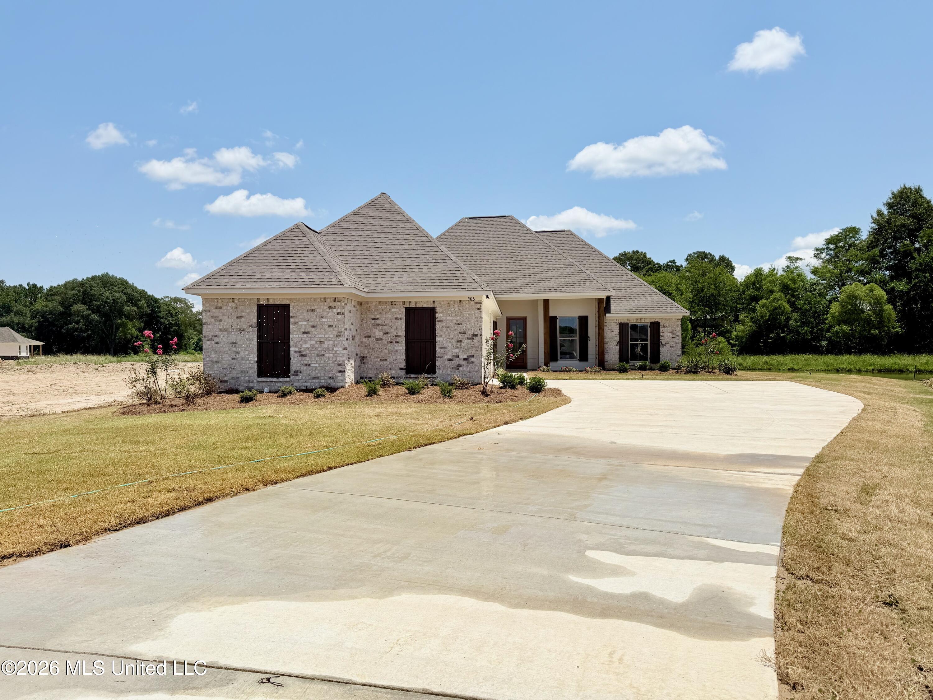 506 Friars Cove Madison, MS 39110 - Photo 4 of 4 Library - 1 of 1