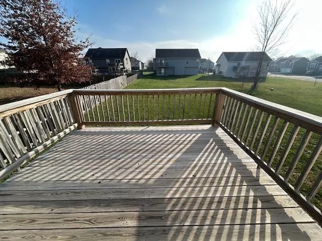 $335,000 | 9711 220th Street, Peculiar, MO 64078