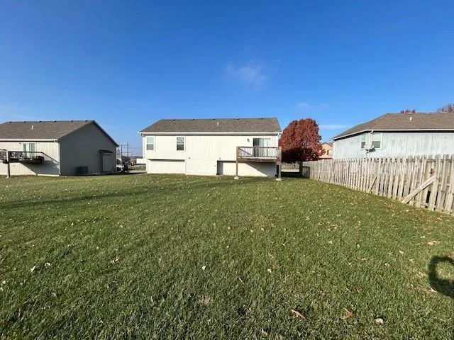 $335,000 | 9711 220th Street, Peculiar, MO 64078