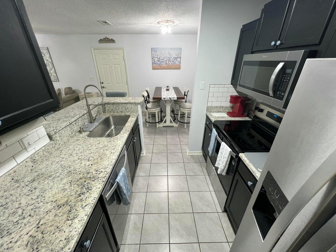 2011 North Highway 17, Unit 1600M Mount Pleasant, SC 29466 - Photo 5 of 15 20250802182801092208000000-o